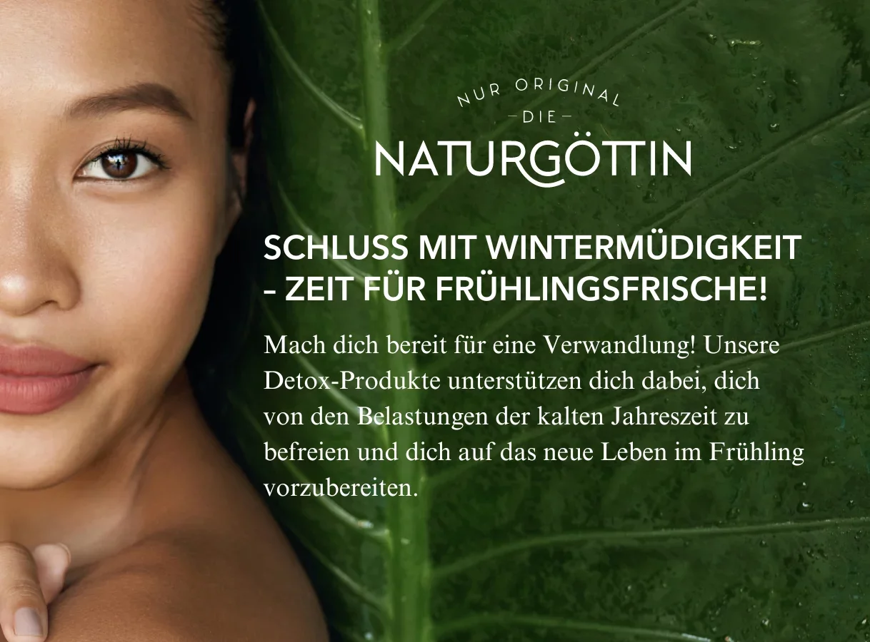 Nahaufnahme eines Frauenporträts mit einem friedlichen Ausdruck, vor einem Hintergrund aus üppigen grünen Blättern, begleitet von Text zum Thema Frühling. mit Naturgöttin produkte